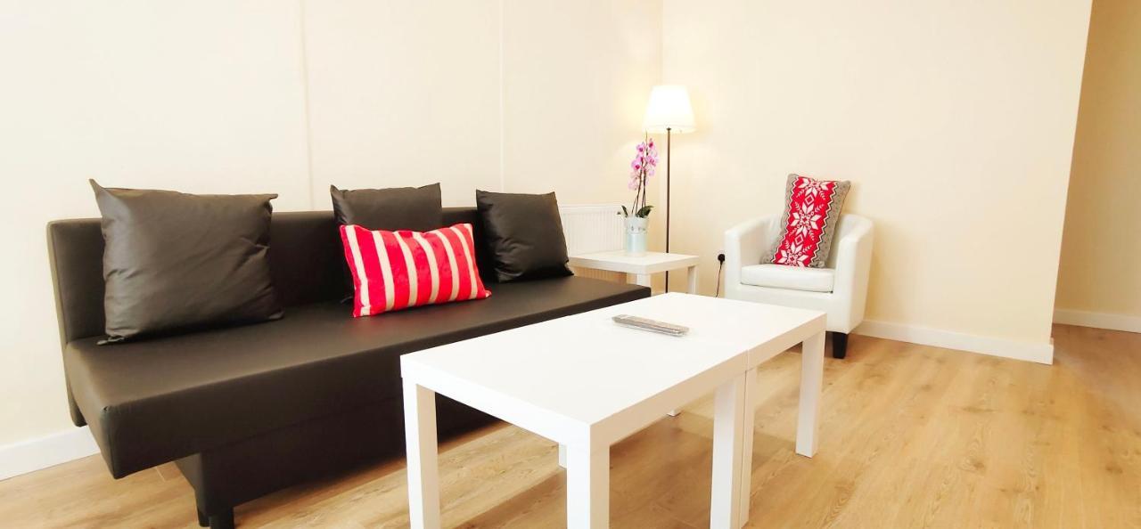 Apple Garden A-2 Apartment Лондон Екстериор снимка